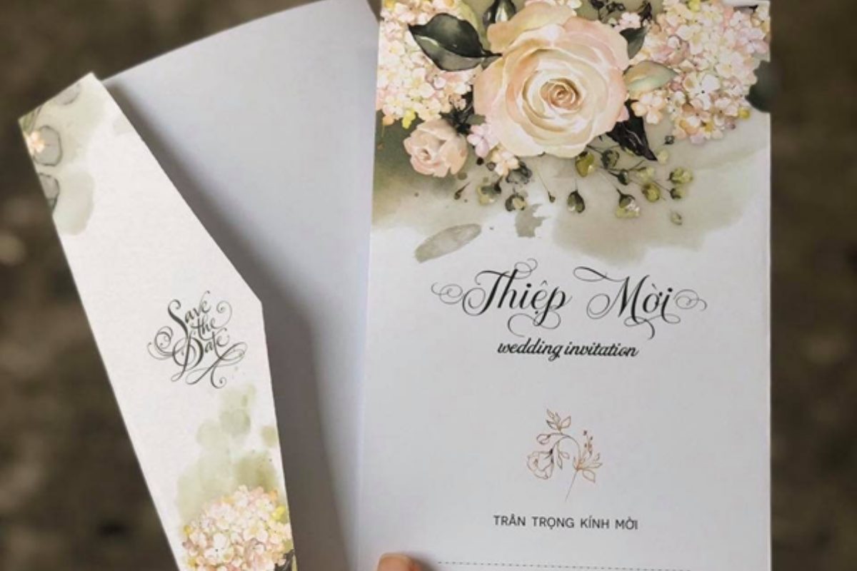 Gia đình hai bên cần đặt làm thiệp cưới trong khoảng từ 30-45 ngày trước khi đám cưới diễn ra. (ẢNH: TIFF.vn)