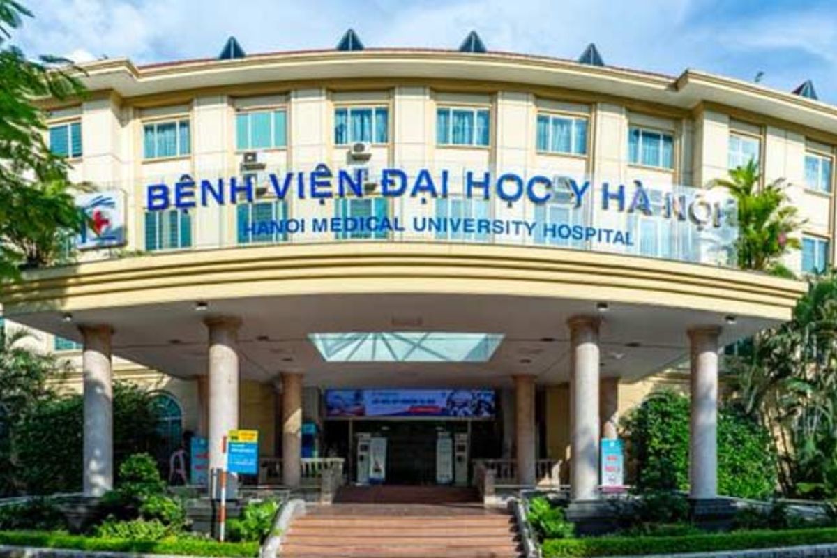 Bệnh viện Đại học Y Hà Nội là địa chỉ cung cấp dịch vụ khám sức khỏe tiền hôn nhân với danh mục đầy đủ (Ảnh: Sưu tầm)