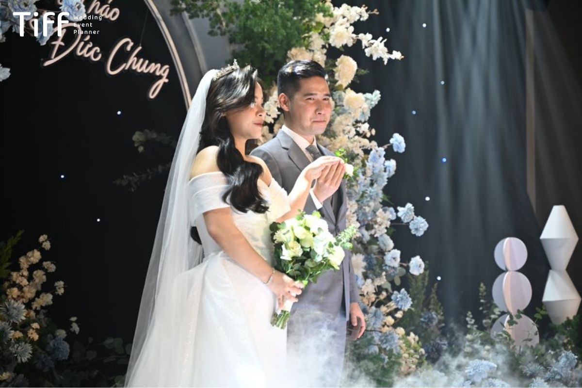 Nhẫn cưới là biểu tượng của tình yêu và sự gắn kết vợ chồng (Ảnh: TIFF.vn)