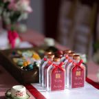 trang tri chai nuoc suoi