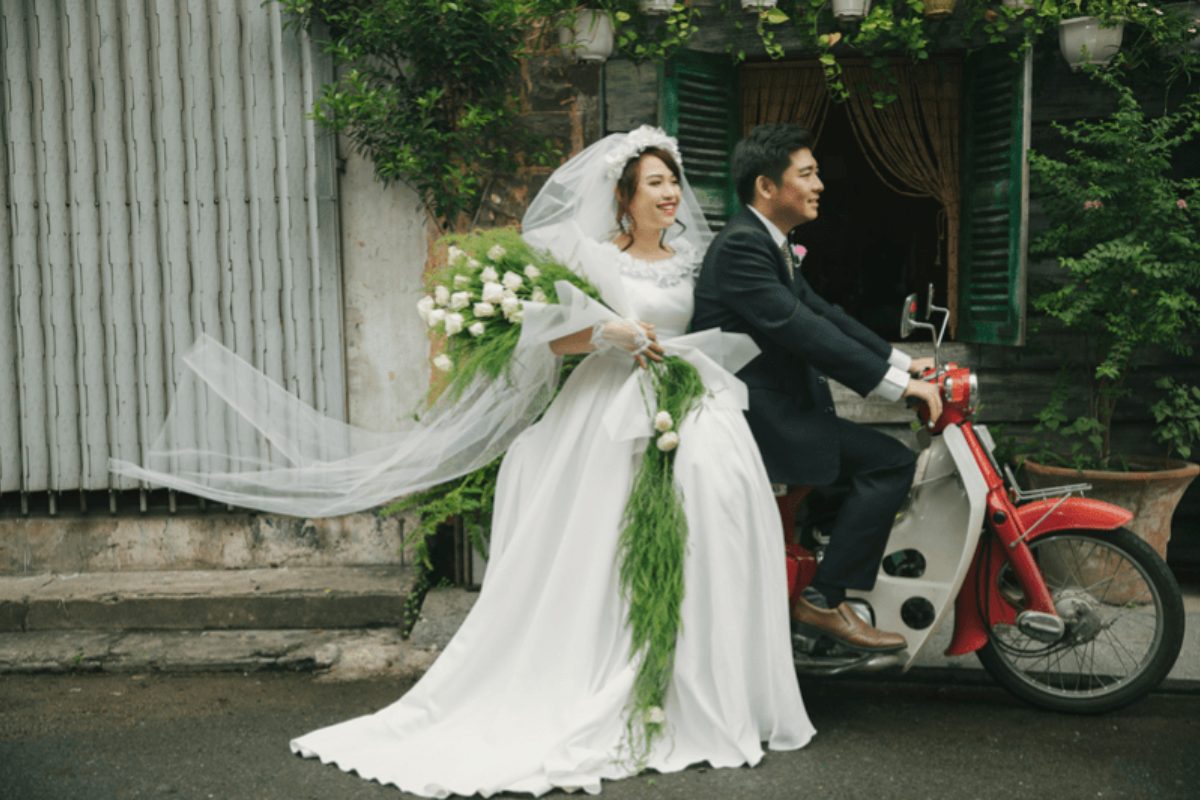 Hoa cưới dáng dài nhẹ nhàng. (Ảnh: Sưu tầm)