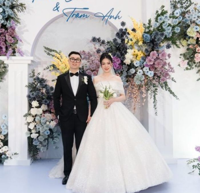 Trang điểm tóc ngắn cho cô dâu
