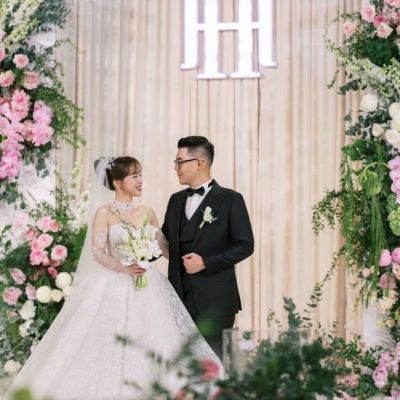 giá backdrop đám cưới