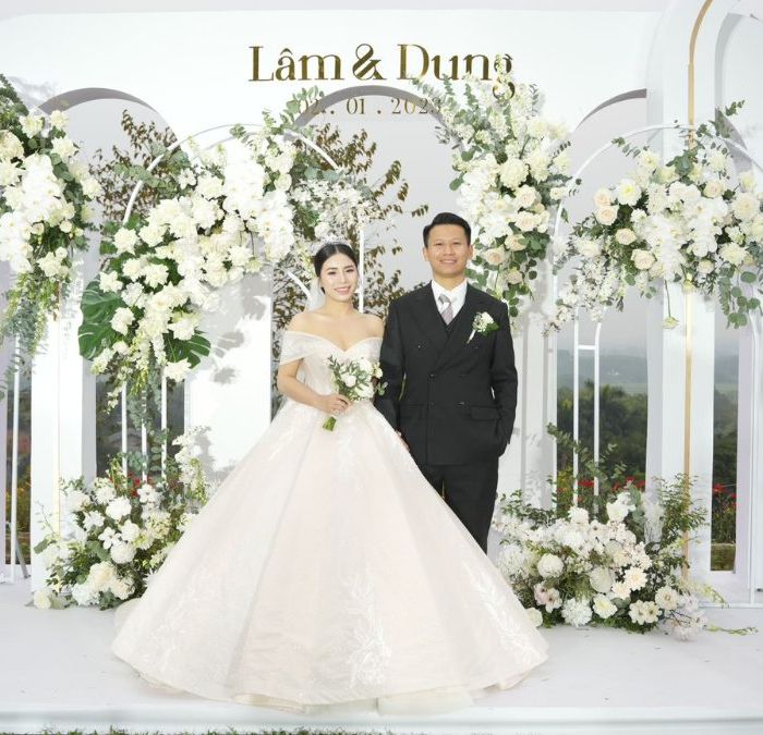 cách làm backdrop đám cưới