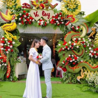 trang trí đám cưới bằng lá dừa