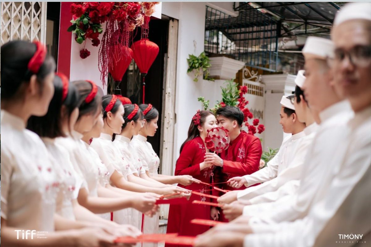 Bê tráp là nghi thức quan trọng trong phong tục cưới hỏi truyền thống của người Việt. (Ảnh: TIFF.vn) 