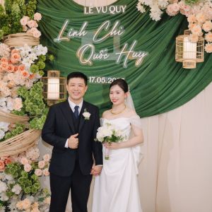 trang-tri-tu-gia-cuoi-chi-&-huy