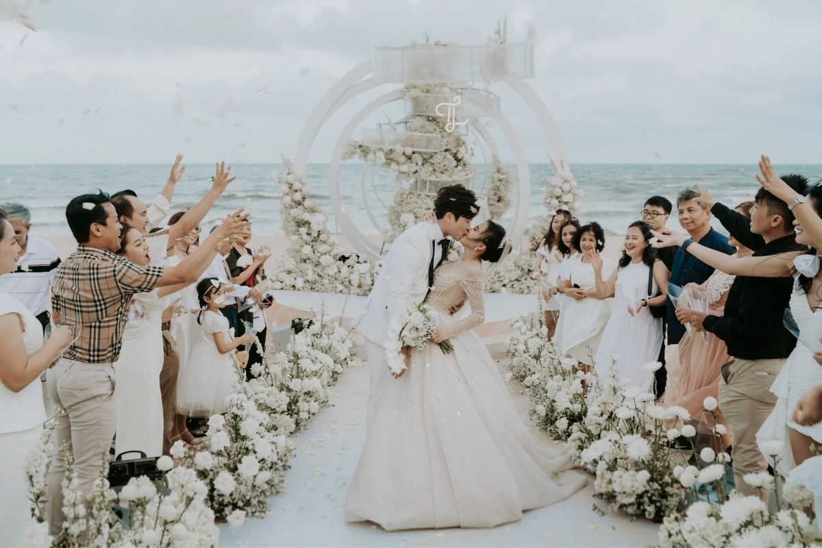 Không gian cưới Hàn được chia hợp lý, nâng tầm trải nghiệm trọn vẹn. (Ảnh: Sưu tầm)