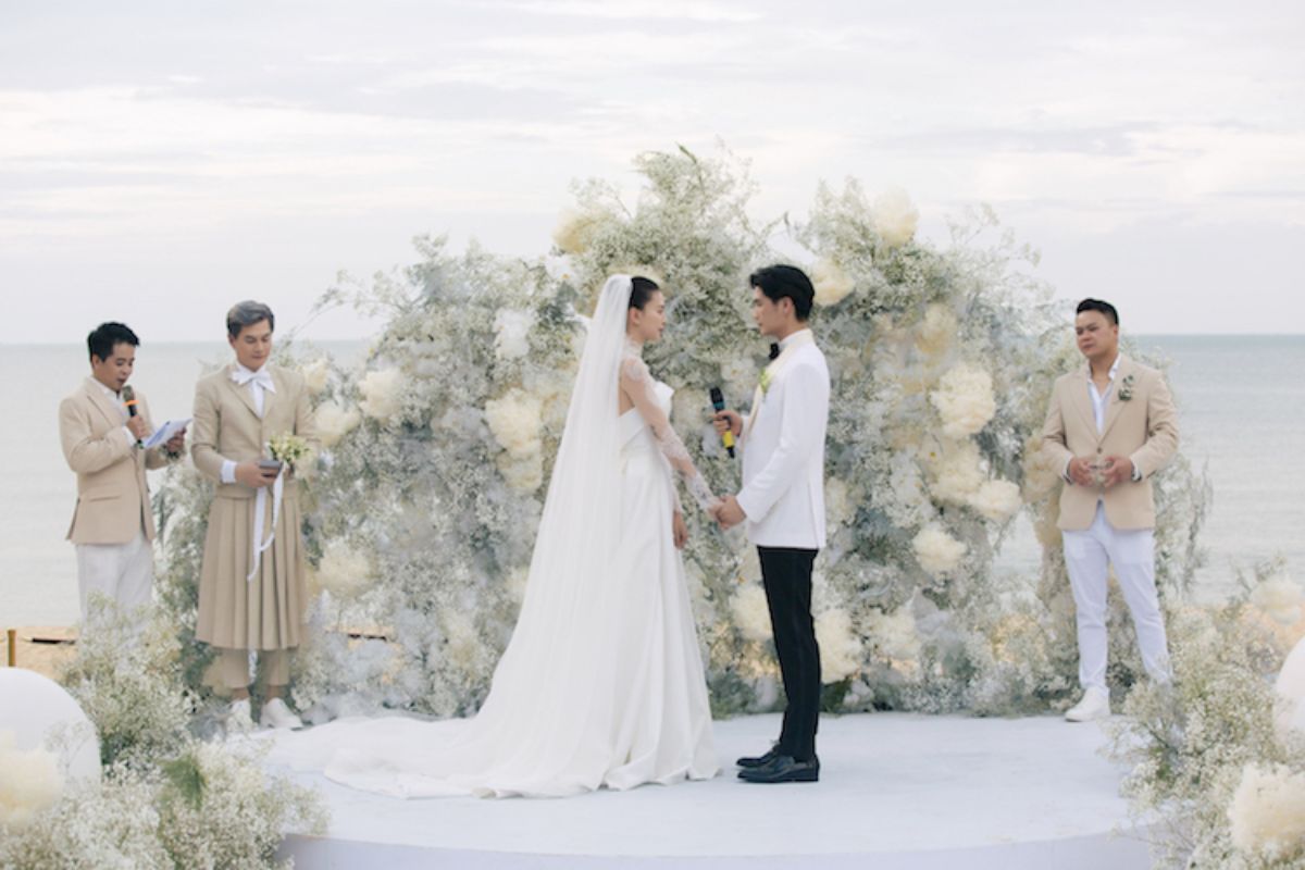 Liti Florist thiết kế hoa cưới nghệ thuật không gian lãng mạn thanh lịch (Ảnh: Sưu tầm)