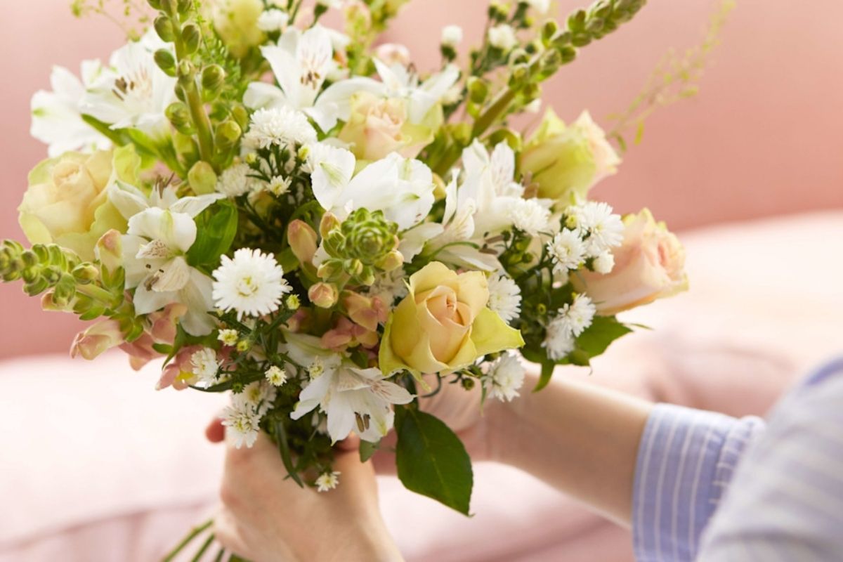 Những bó hoa trang nhã chứa đựng sự lãng mạn đậm sâu (Ảnh: Sưu tầm)