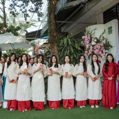 phong bì bê tráp