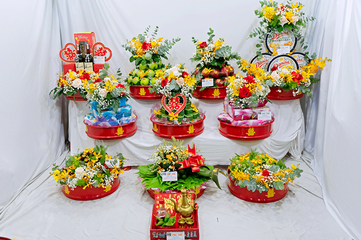 tráp xin dâu gồm những gì?