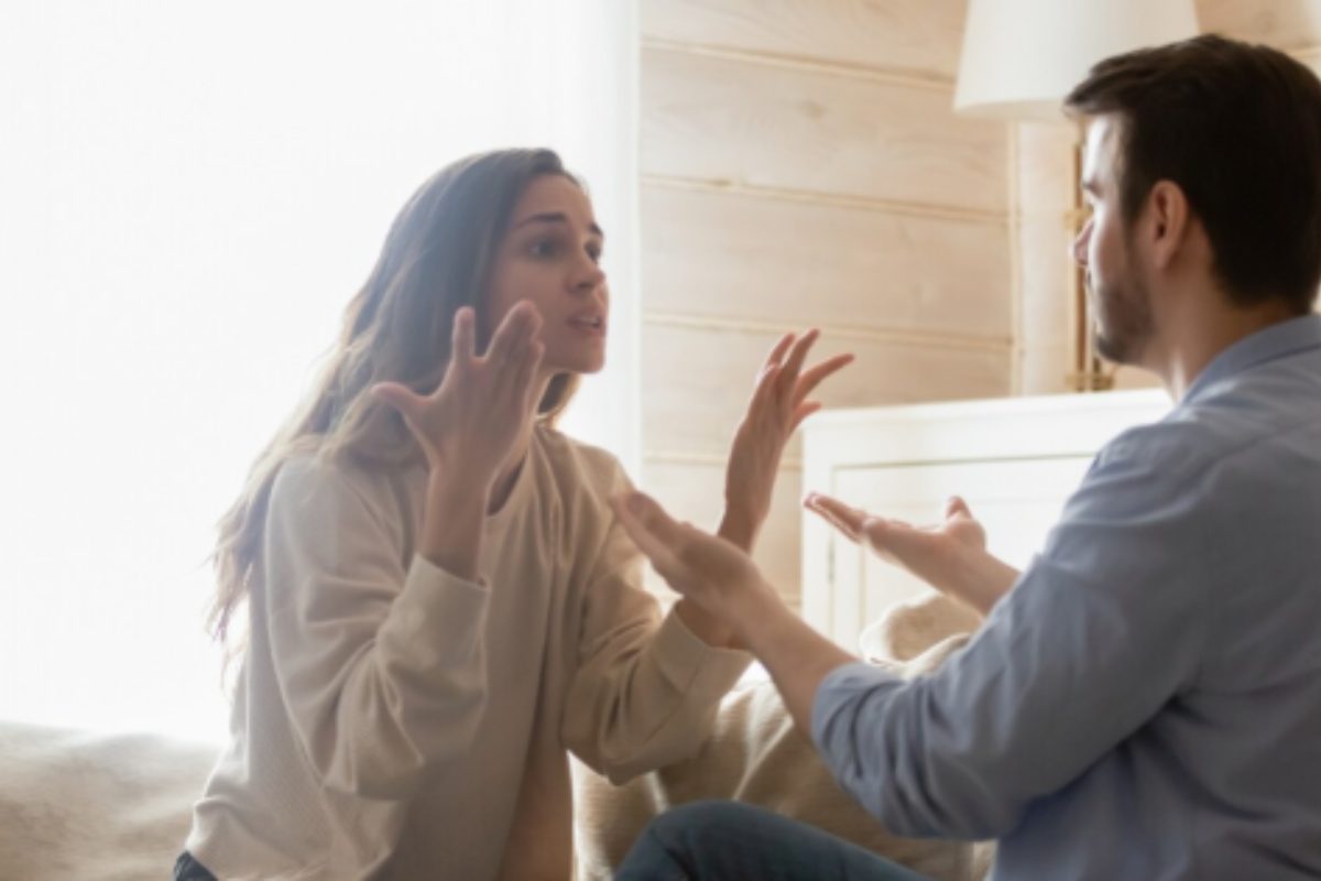 Trước khi sống thử, hãy cân nhắc kỹ giữa lợi ích và rủi ro để có lựa chọn phù hợp. (Ảnh: Sưu tầm)