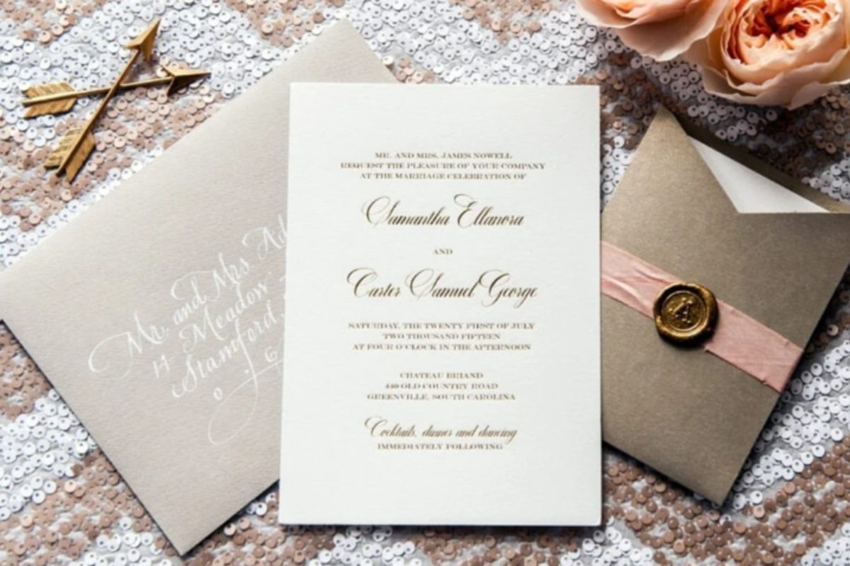 Các yếu tố ảnh hưởng đến thời điểm mời cưới (Ảnh: sưu tầm)