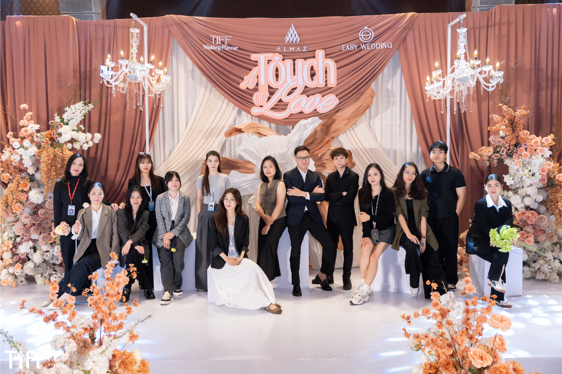 Đội ngũ nhân viên Tiff Planner với hơn 10 năm kinh nghiệm mang đến dịch vụ cưới hỏi hoàn hảo và tận tâm (Ảnh: TIFF.vn) 