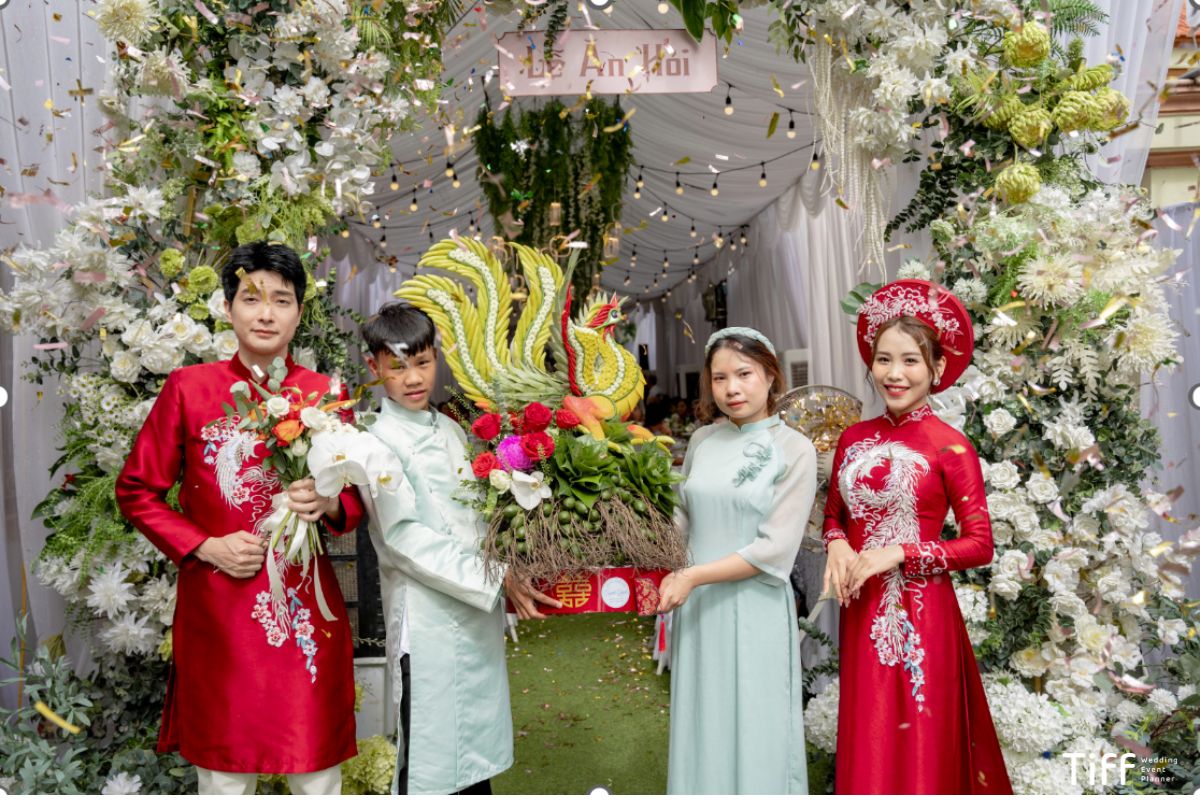 Vai trò của ảnh cưới, ý nghĩa của lễ ăn hỏi trong văn hoá cưới hỏi Việt Nam (Ảnh: Tiff.vn) 