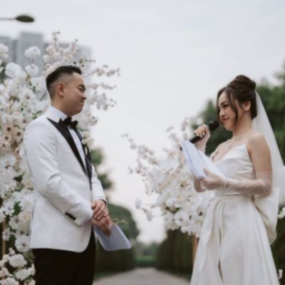 khủng hoảng hôn nhân