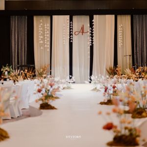 Trang trí tiệc cưới Lan & Arvi tại Hodilay Inn & Suites Saigon Airport