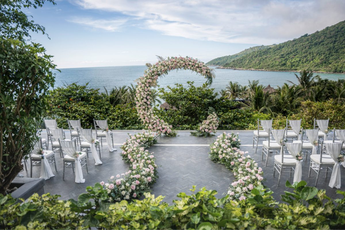 InterContinental Danang Sun Peninsula Resort – địa điểm tổ chức tiệc cưới sang trọng bên bờ biển tại Đà Nẵng. (Ảnh: Sưu tầm) 