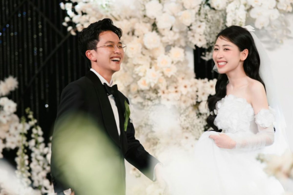 Ngày cưới, điều quan trọng nhất là cảm xúc và sự rạng rỡ, không phải làn da hoàn hảo tuyệt đối. (Ảnh: TIFF.vn) 