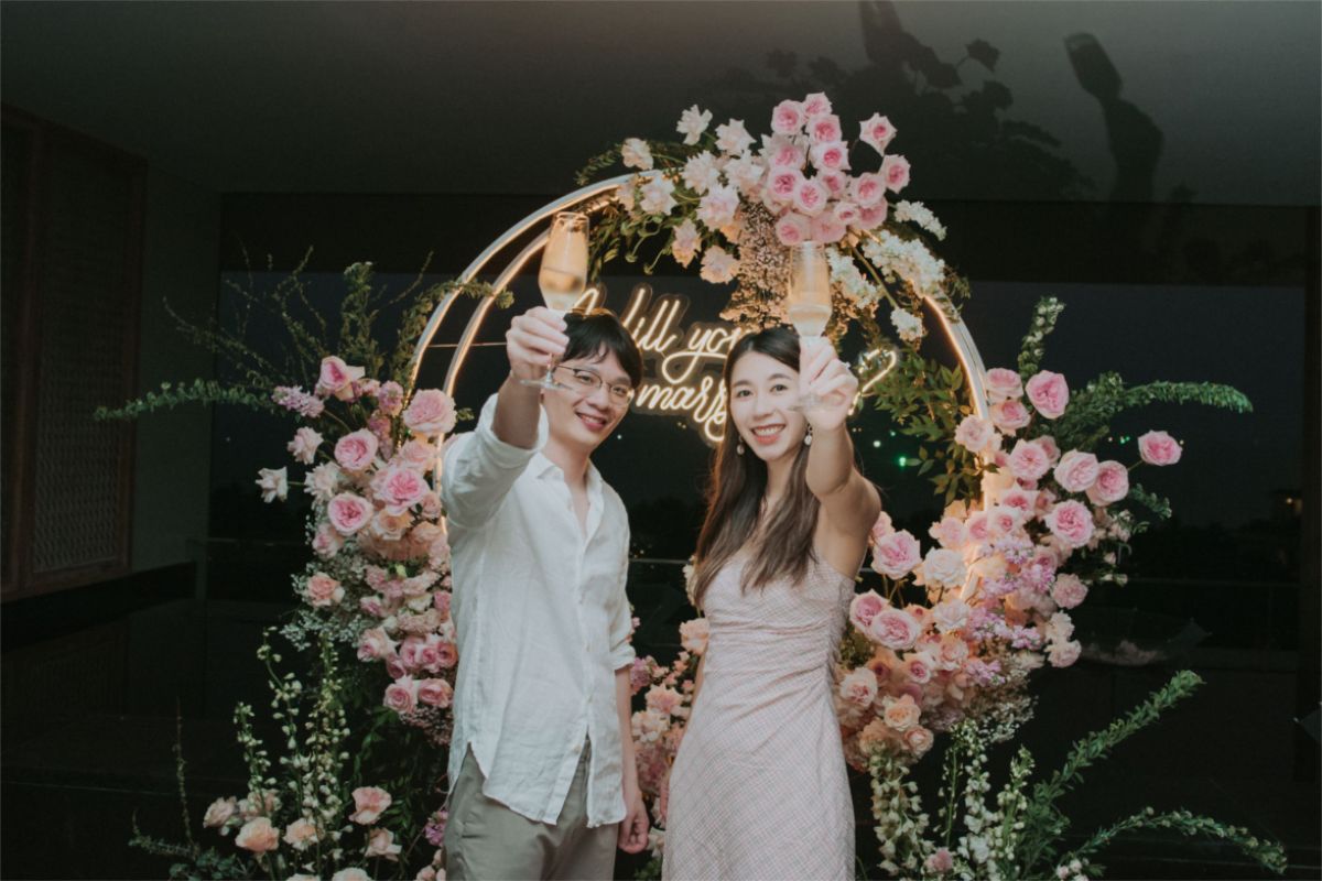 Hình ảnh trong buổi lễ cầu hôn lãng mạn do Phi Điệp triển khai (Ảnh: Phi Điệp Wedding)