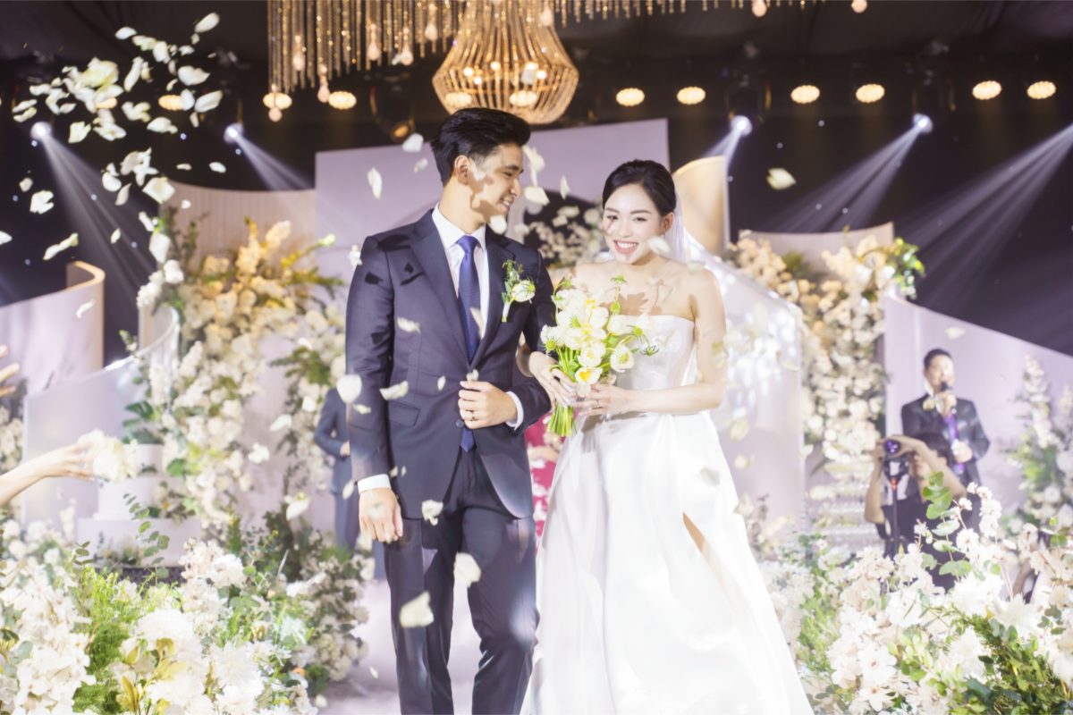 Không gian tiệc cưới tại Lotte Hanoi với phong cách hiện đại và ánh sáng tự nhiên. (Ảnh: TIFF.vn) 