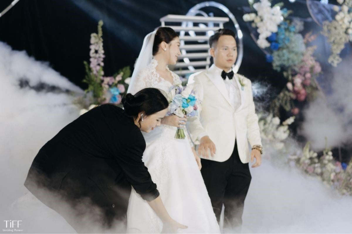 Wedding Planner giám sát và điều phối toàn bộ ngày cưới (Ảnh: TIFF.vn) 