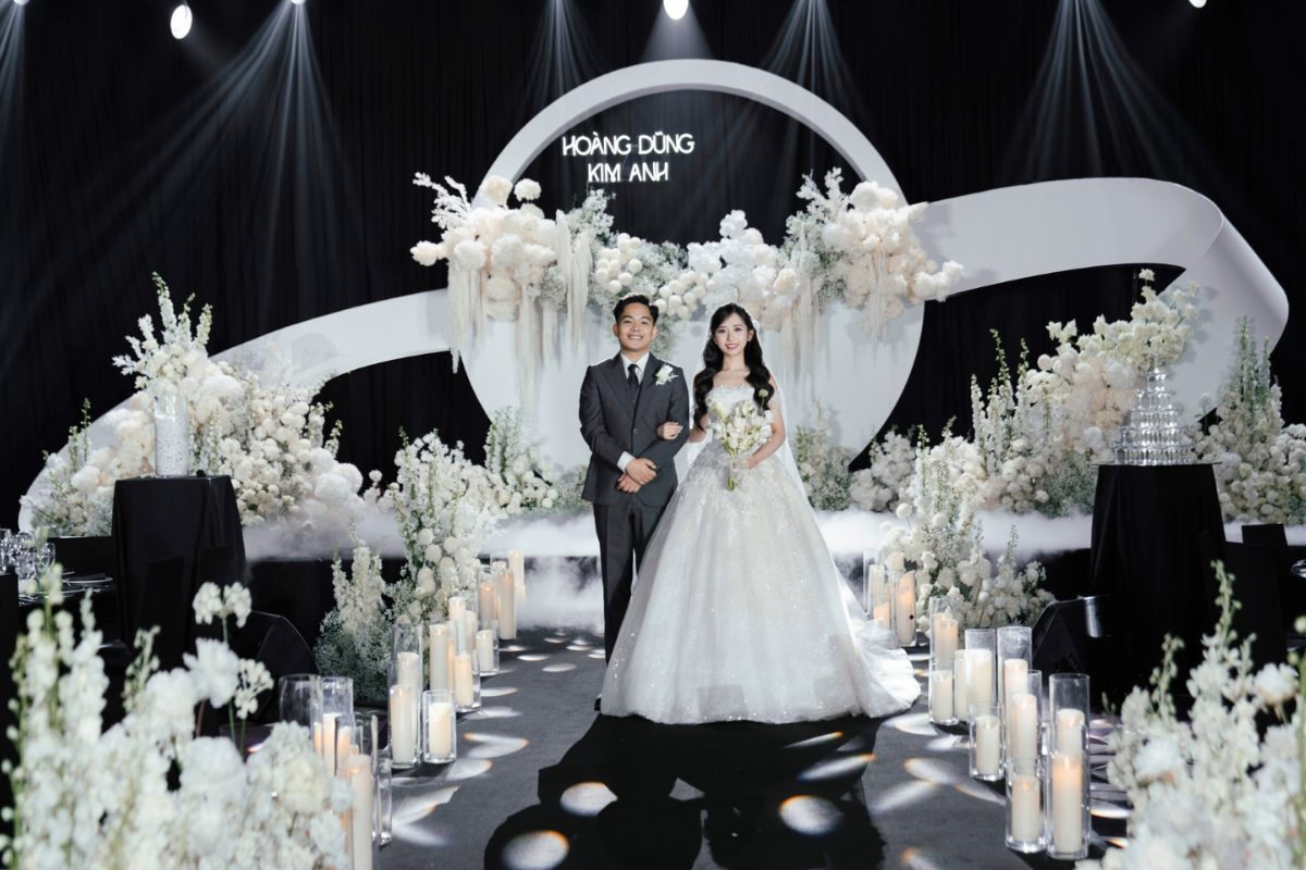 Không gian cưới sang trọng, hiện đại do Hajime Wedding thực hiện. (Ảnh: Sưu tầm)