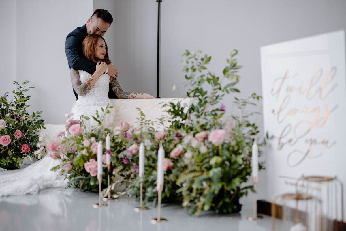 Ánh sáng chính là linh hồn tạo không gian cưới Modern Minimalism sang trọng (Ảnh: Sưu tầm) 