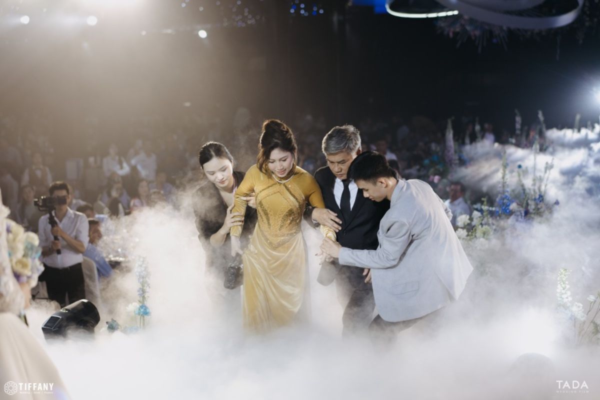 Team Coordinator sẽ có khoảng 3 đến 4 nhân sự hỗ trợ trực tiếp trong ngày cưới (Ảnh: TIFF.vn) 