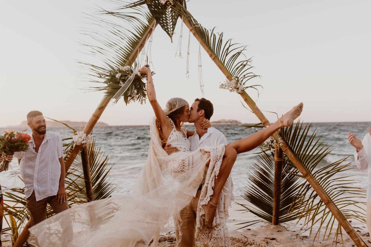  Phong cách Bohemian không chỉ là concept cưới mà còn hòa quyện tự do nghệ thuật thiên nhiên (Ảnh: Sưu tầm) 