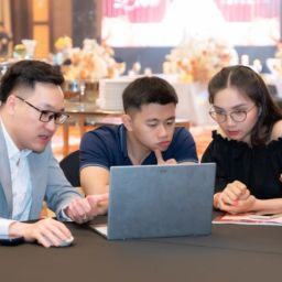 lợi ích khi thuê wedding planner cho Destination Wedding