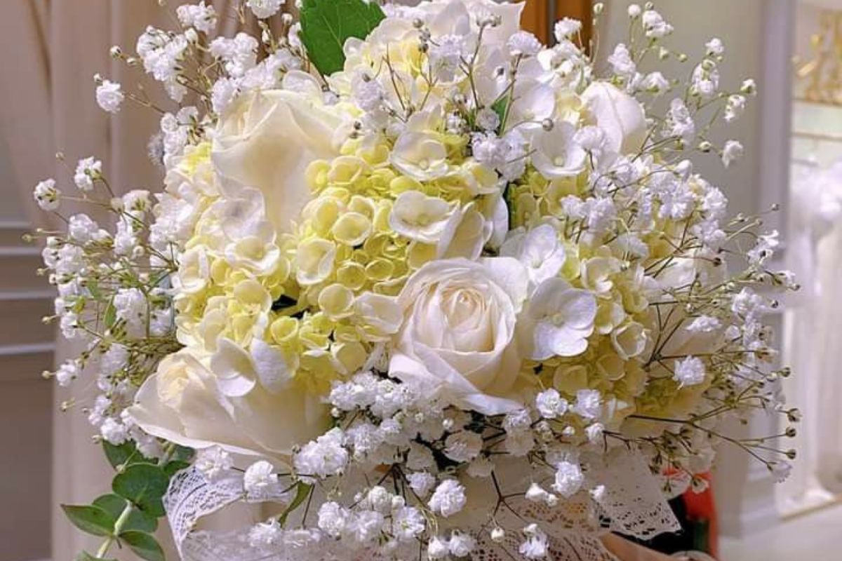 Thủy tiên và calla tạo vẻ sang trọng (Ảnh: Sưu tầm)
