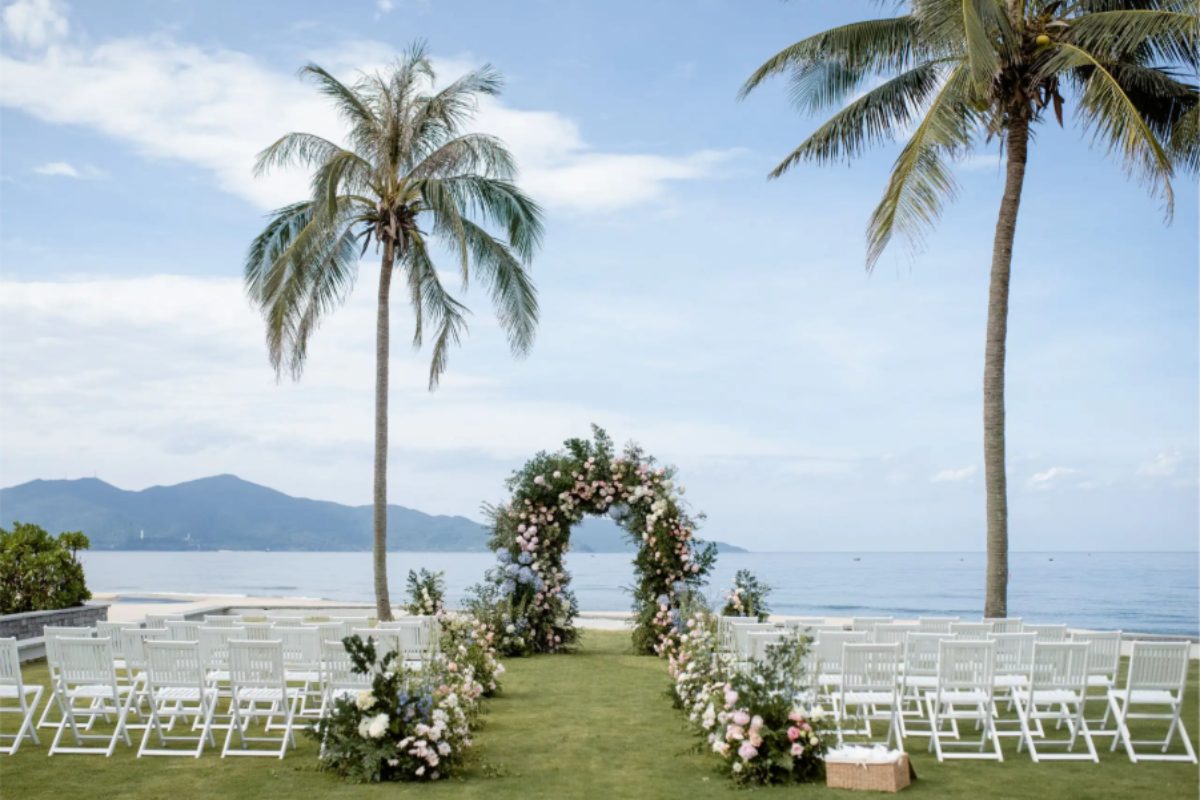 Tiệc cưới tại Hyatt Regency Danang Resort & Spa, không gian sang trọng, view biển (Ảnh: Sưu tầm)