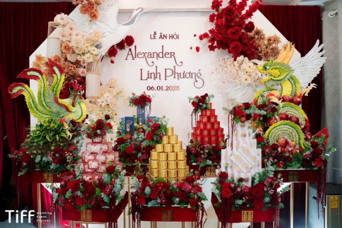 Trang trí tráp ăn hỏi 7 tráp đẹp mắt, tượng trưng phúc lộc bình an (Ảnh: TIFF.vn) 