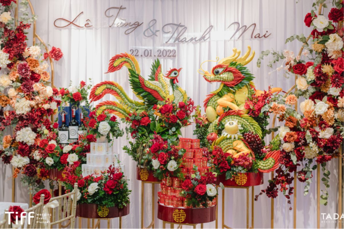 Tráp Ăn hỏi Long Phụng cao cấp – 5 tráp. (Ảnh: TIFF.vn) 