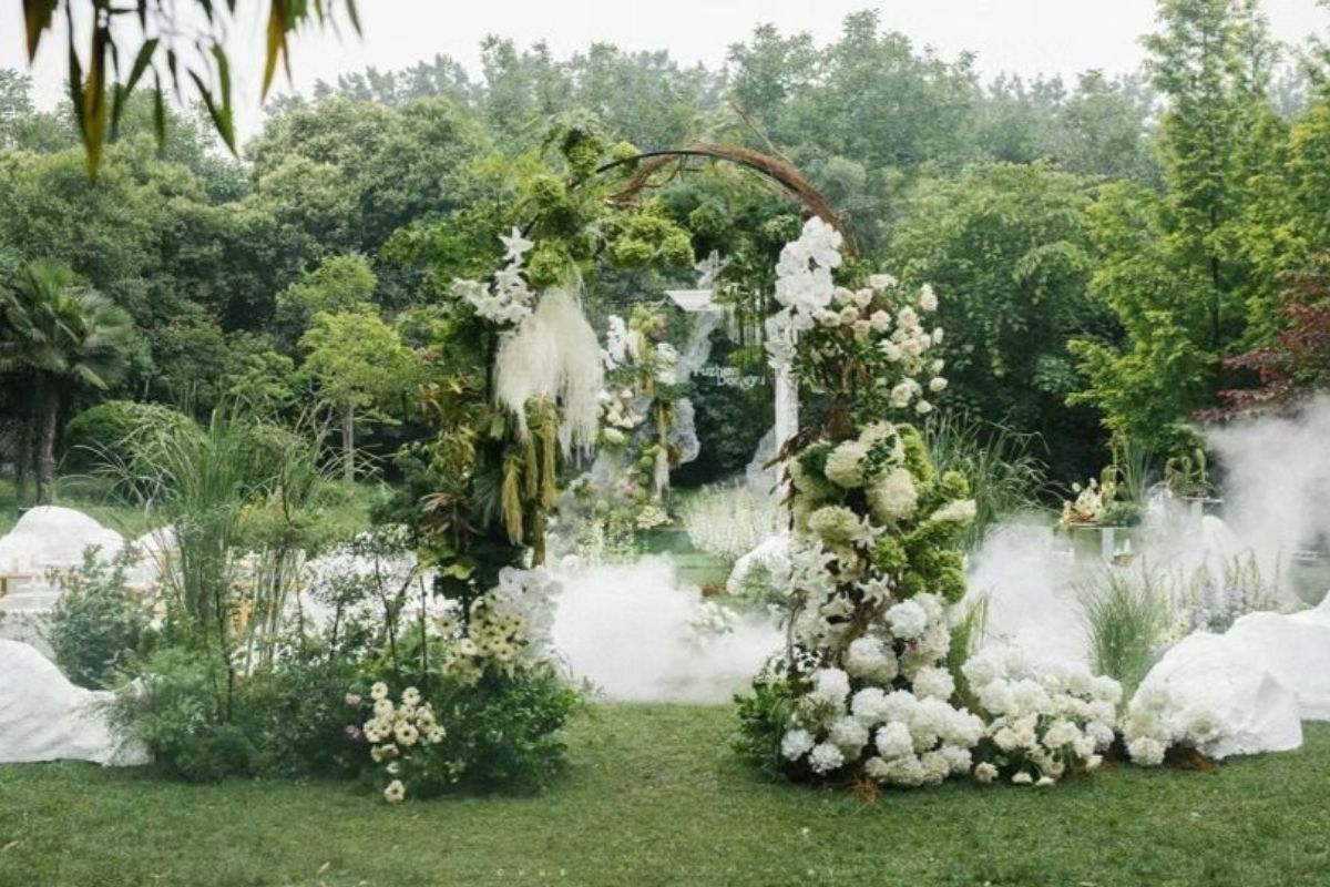Ý tưởng trang trí tiệc cưới phong cách Secret Garden (Ảnh: Sưu tầm)