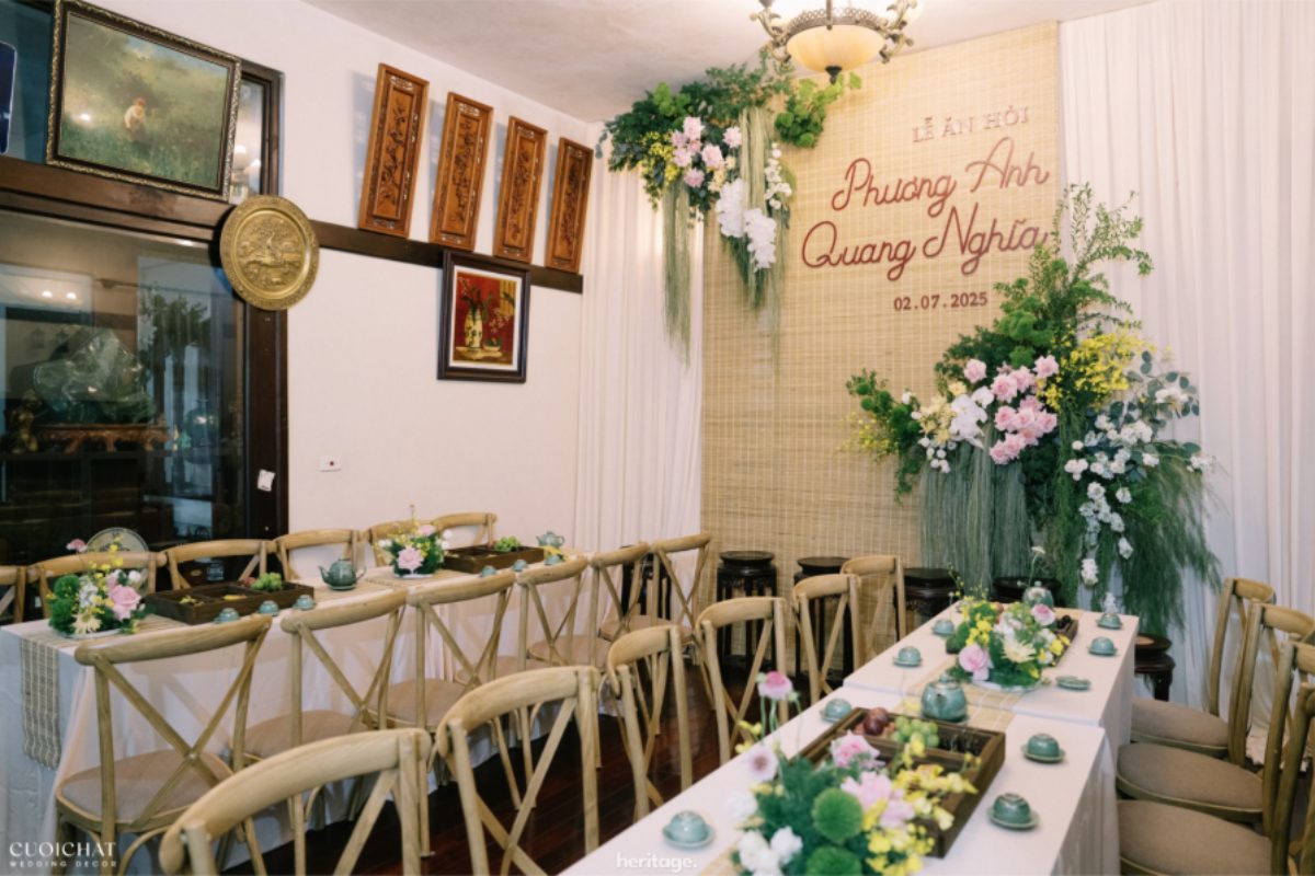 Trang trí gia tiên tone vàng - xanh đẹp, sang trọng và tươi mới (Ảnh: TIFF.vn)