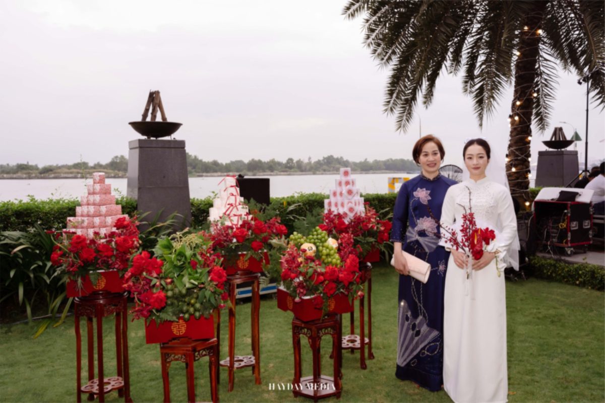 Tráp ăn hỏi mang dấu ấn riêng của cặp đôi với sự sáng tạo không giới hạn. (Ảnh: TIFF.vn)