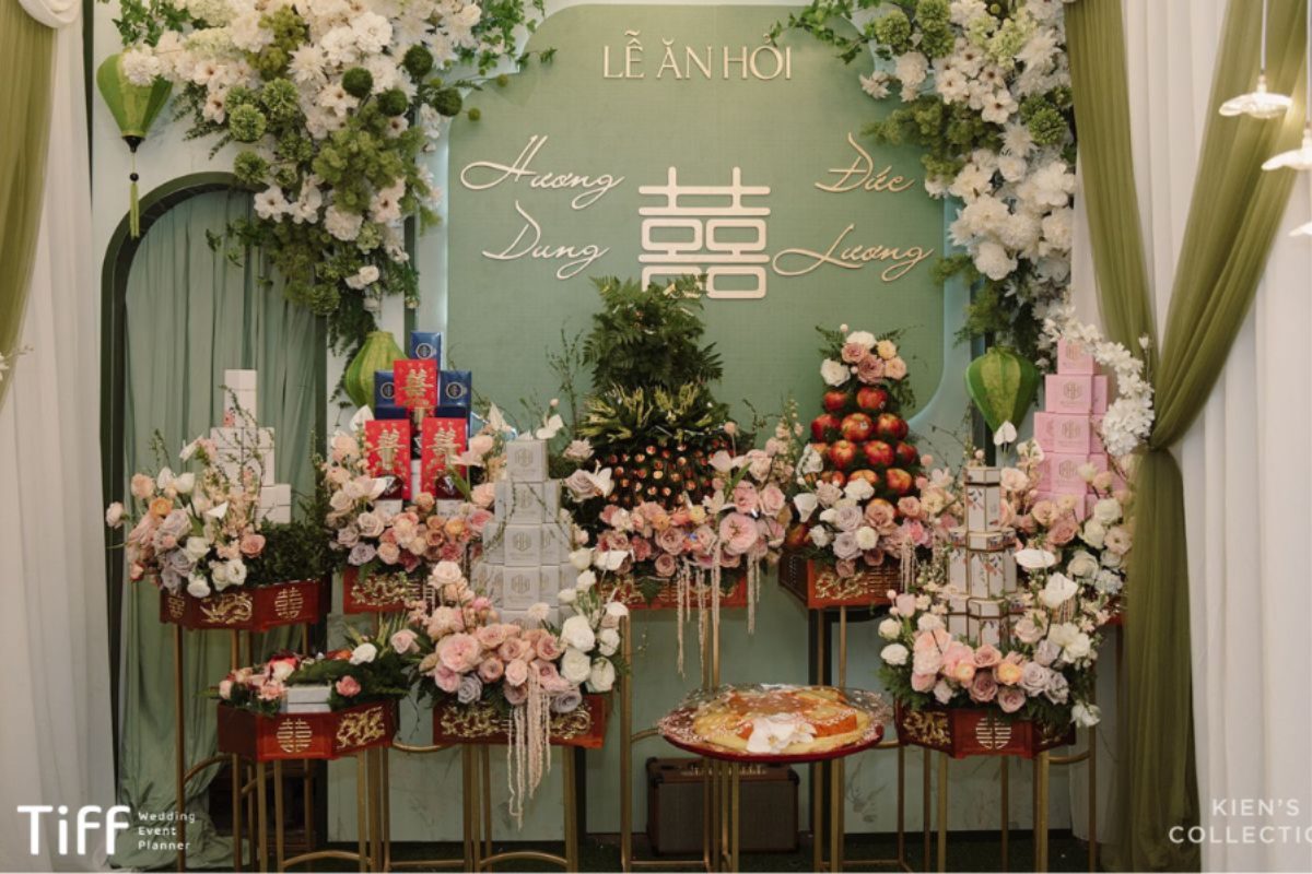 Bộ tráp ăn hỏi 9 tráp truyền thống, mang ý nghĩa viên mãn và trường tồn (Ảnh: TIFF.vn)