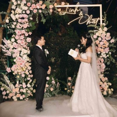 mẫu trang trí tiệc cưới ngoài trời tại khách sạn Elegant Suites Westlake