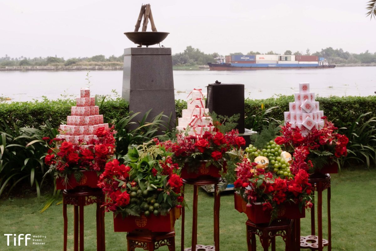 Việc lựa chọn đơn vị cung cấp tráp lễ đóng vai trò then chốt cho chất lượng của bộ tráp (Ảnh: TIFF.vn)