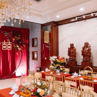 mẫu trang trí tiệc cưới tư gia đẹp