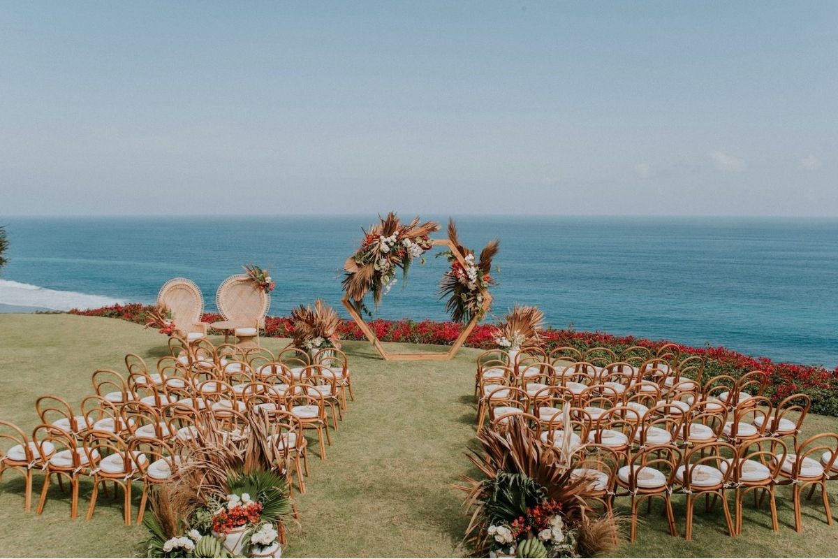 Ungasan là địa điểm lý tưởng cho một đám cưới trên vách đá tuyệt đẹp ở Bali (Ảnh: sưu tầm)