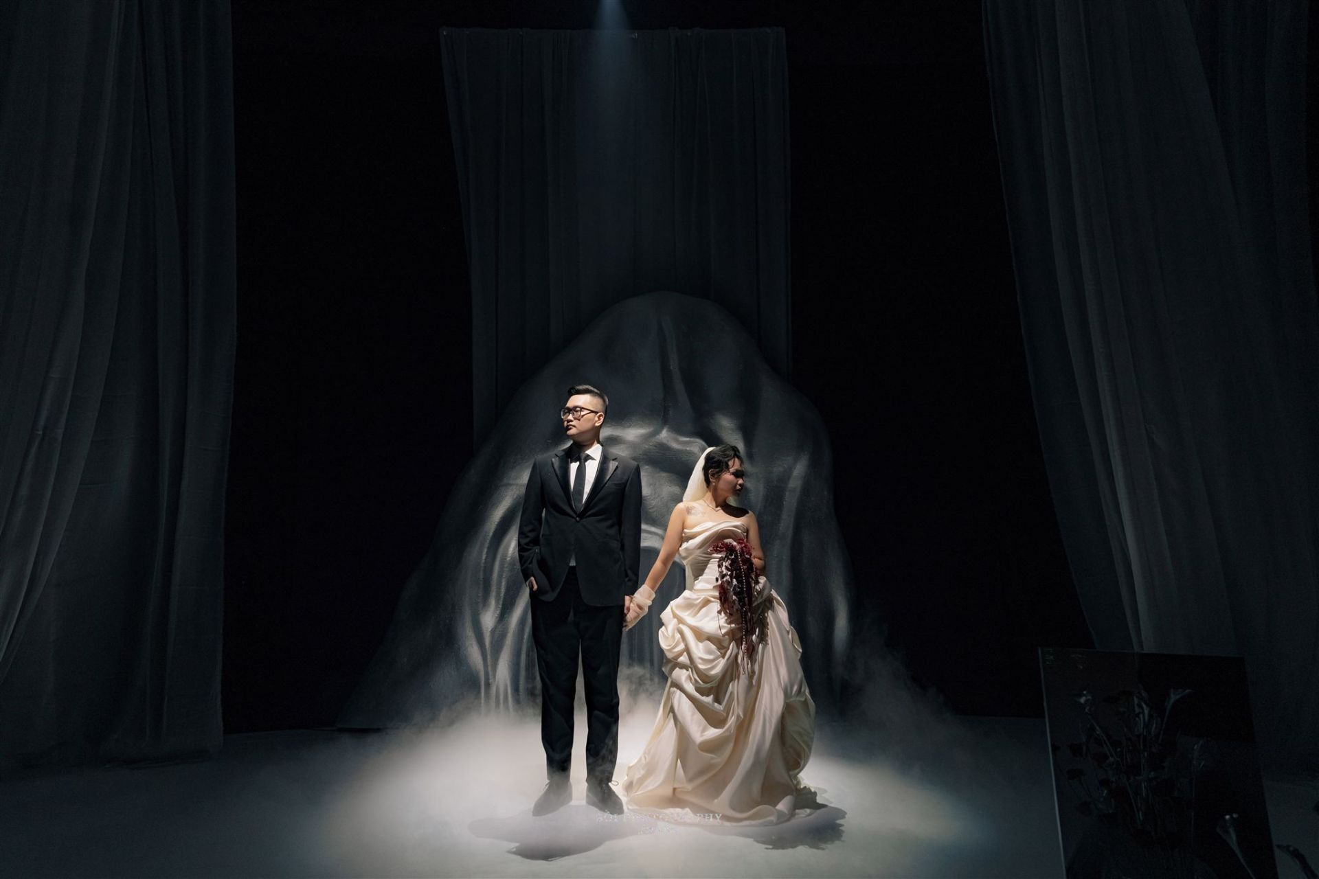 lap-ke-hoach-cuoi-linh-thang-tai-the-reverie-saigon