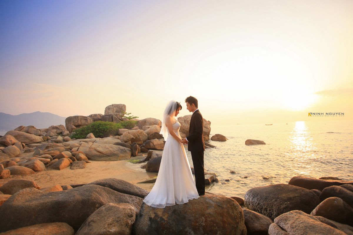 Nha Trang là nơi biển xanh nắng ấm và lễ cưới trong mơ hòa làm một (Ảnh: Sưu tầm)