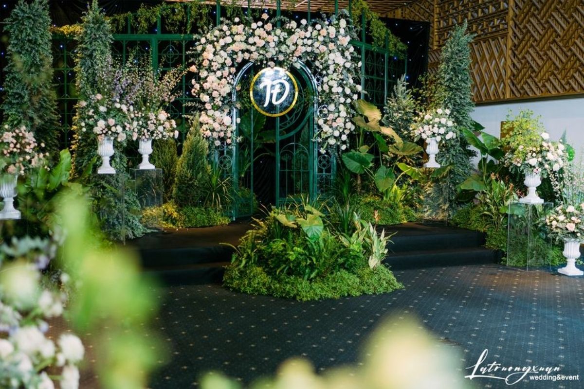 Photobooth được thiết kế bởi Lá Trường Xuân Luxury Wedding (Ảnh: Lá Thường Xuân)