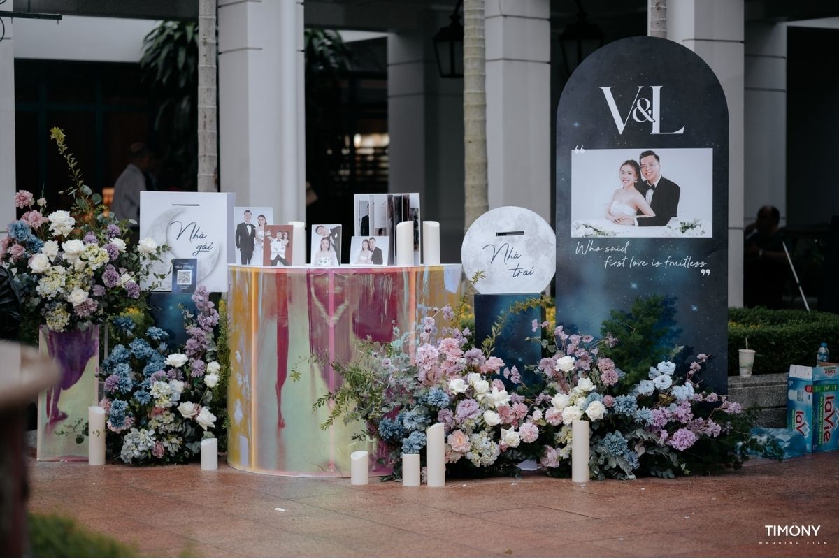 Bàn Gallery được trang trí tại khách sạn Sheraton Hanoi (ẢNH: TIFF.vn)