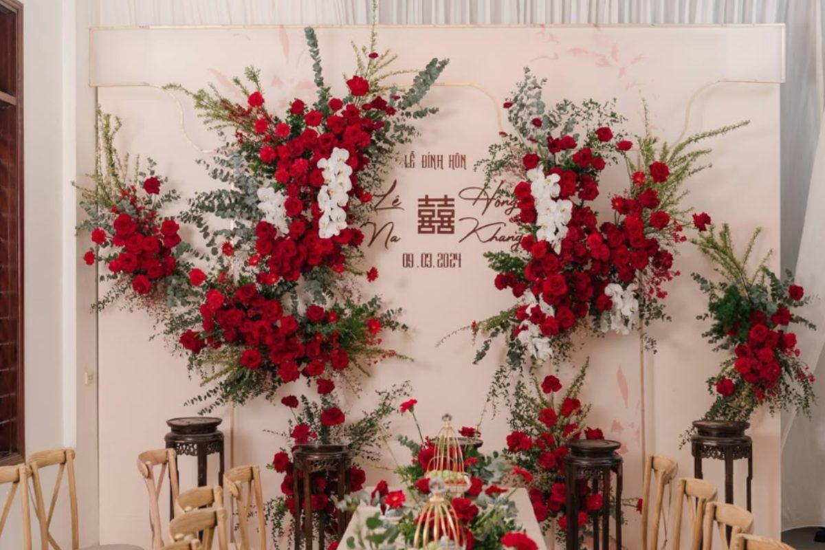 Tone đỏ – be phù hợp với không gian tư gia, tạo nên vẻ đẹp trang nhã và gần gũi (Ảnh: Sưu tầm)
