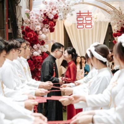 mẫu trang trí gia tiên tone đỏ - be